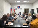 Валерий Геннадьевич провел рабочее совещание, подвел итоги минувшей недели.  