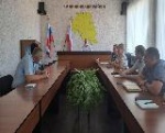 Провел прием граждан из числа семей мобилизованных.