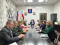 Глава Калининского МР В.Г. Лазарев провел  планерку с заместителями, начальниками управлений и отделов администрации района.