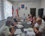 На одном из совещаний был рассмотрен вопрос о подготовке учреждений образования Калининского МР к новому учебному году