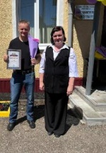 И.о. главы Калининского муниципального района Татьяна Кузина торжественно поздравила коллектив ООО «НПП Спектр-ТП» с профессиональным праздником – Днём химика.