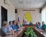 Провел заседание штаба по благоустройству, в работе которого приняли участие представители организаций и предприятий города.