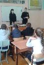 Для школьников села Новые Выселки сотрудники полиции провели профилактические мероприятия