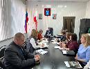 Глава района Валерий Лазарев провел рабочую планерку с заместителями, начальниками управлений и отделов администрации.