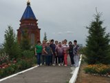 Группа слушателей «Университета третьего возраста» при КЦСОН Калининского района посетила святой источник у села Сергиевка.