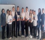 Председатель Калининского отделения Совета ветеранов Анна Гришина приняла участие в торжественном вручении паспортов юным гражданам Калининска