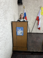 Заместитель начальника управления ЖКХ Марина Гурьева выступила с докладом