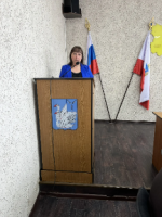 Начальник управления финансов Е. В. Ильяшенко выступила с докладом