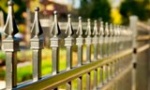 Как поступить, если сосед поставил свой забор на Вашем земельном участке?