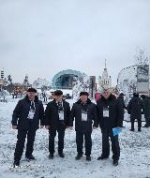 В составе делегации от Калининского района принимаю участие во Всероссийском муниципальном форуме  "Малая Родина - сила России", который проходит в Москве.