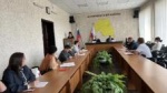 Председатель территориальной избирательной комиссии Елена Горбатюк выступила перед депутатами на заседании Совета депутатов муниципального образования
