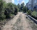 В начале года на одном из совещаний поднял вопрос о ремонте трех дворовых территорий многоквартирных домов, расположенных на территории элеватора.