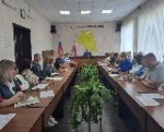 Сегодня провел постоянно-действующее совещание, с участием профильных замов и специалистов, глав администраций МО, представителей полиции, общественного Совета, газовой службы и других.