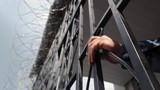 Вопрос: Будет ли назначена пенсия лицу, отбывающему наказание в местах лишения свободы?