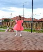  выходные дни сцена в Центральном парке города стала точкой притяжения юных талантов, здесь прошли концерты учащихся и преподавателей Детской школы искусств и участников творческих объединений Дома детского творчества