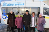 Сотрудники КЦСОН Калининского района совершили выезд мобильной бригады по доставке пожилых граждан в районную больницу