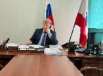 Глава Калининского района Лазарев В.Г. провёл прямую телефонную линию с жителями района.