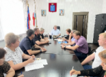 Глава района провел рабочее совещание, по вопросу подготовки к осенне‑зимнему периоду 2026–2027 годов