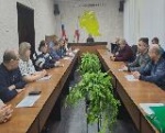 Вопросы, касающиеся мер по обеспечению безопасности в период проведения новогодних и рождественских праздничных мероприятий, обсудили сегодня, 22 декабря, на заседании муниципальной антитеррористической комиссии и оперативной группы Калининского МР.