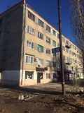 Завершаются работы по замене кровли дома №28 по улице Советская