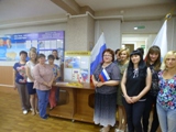 Сотрудники УСПН Калининского района провели акцию «День российского флага!»