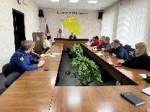 По поручению губернатора Саратовской области Романа Бусаргина, глава Калининского муниципального района провел личный прием участников СВО и членов их семей. 