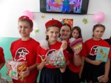 Дружат взрослые и дети
