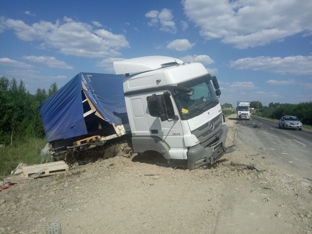 Снимок дтп ещё.jpg Снимок дтп ещё.jpg