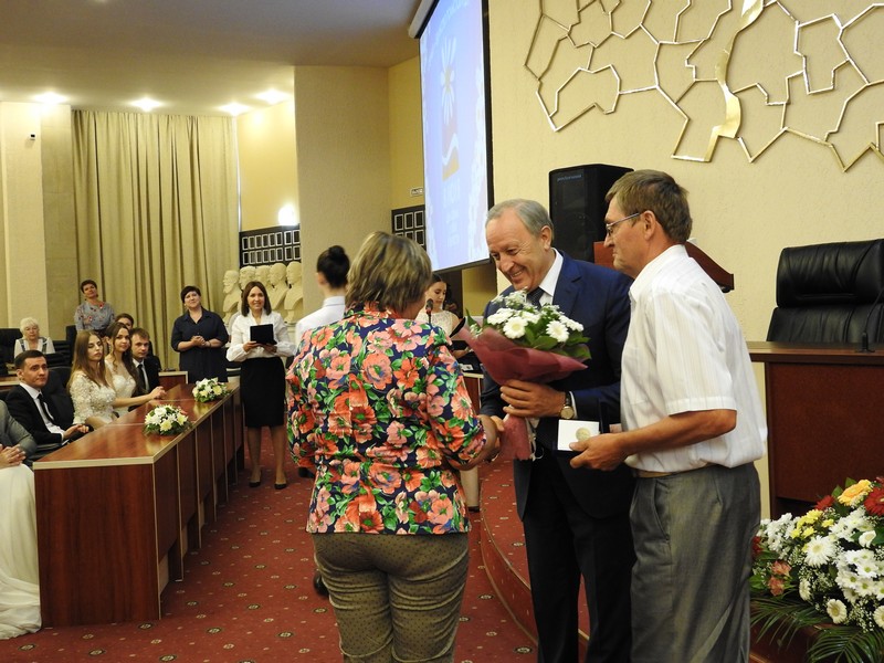 кулешовы.jpg