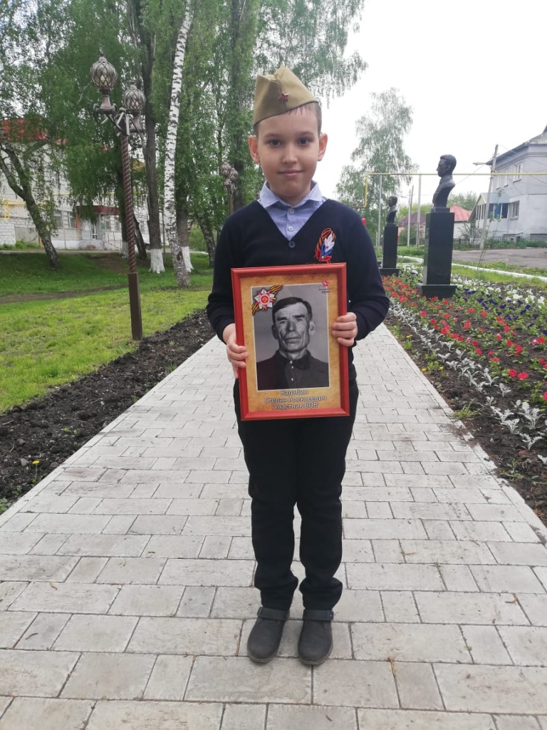 Фото бессмерт полк.jpg