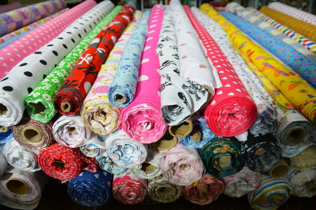 fabric-1237805_1280.jpg