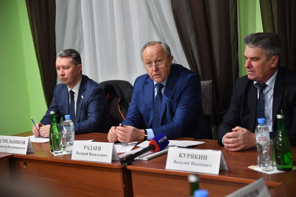 радаев.jpg